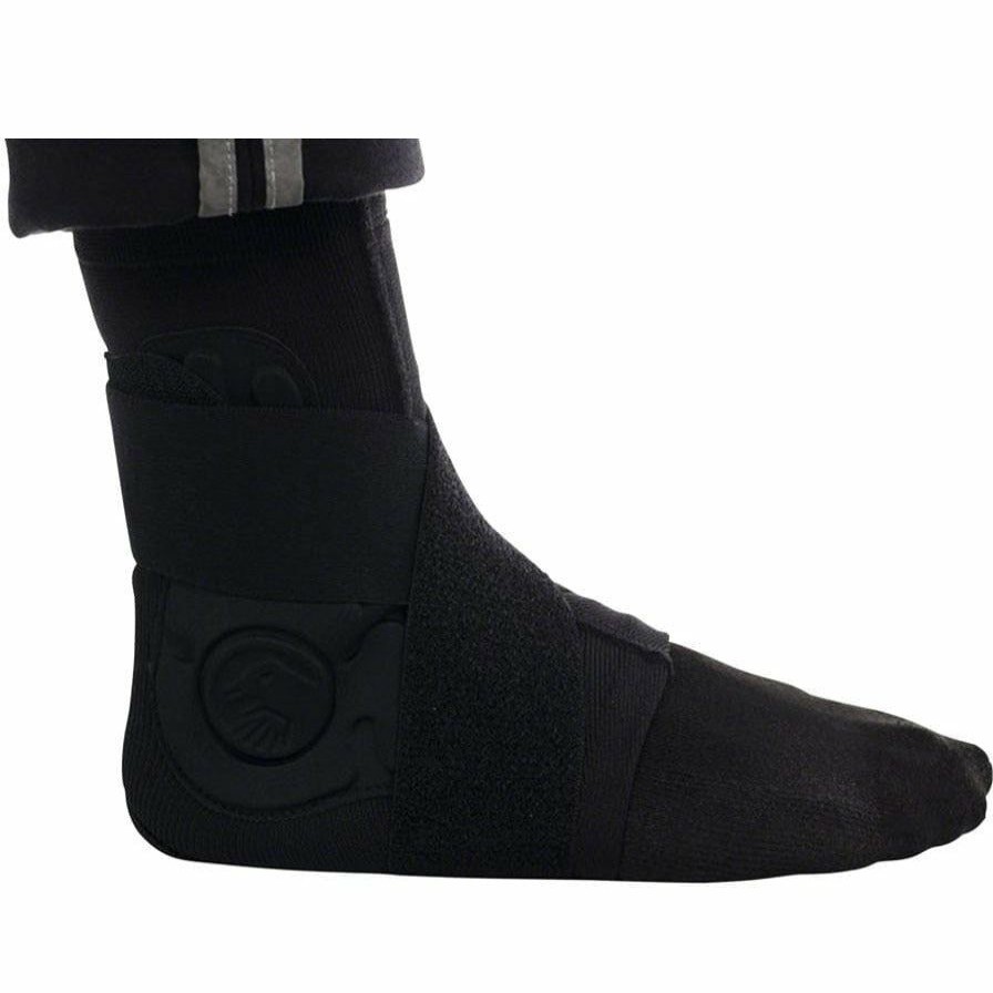 Bike Pads & Protection * | Sale The Shadow Conspiracy Revive Bike Ankle Support Black